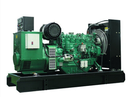 临清上柴200kw大型柴油二手发电机组
